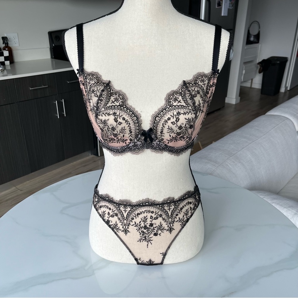 Dita Von Teese Severine Set